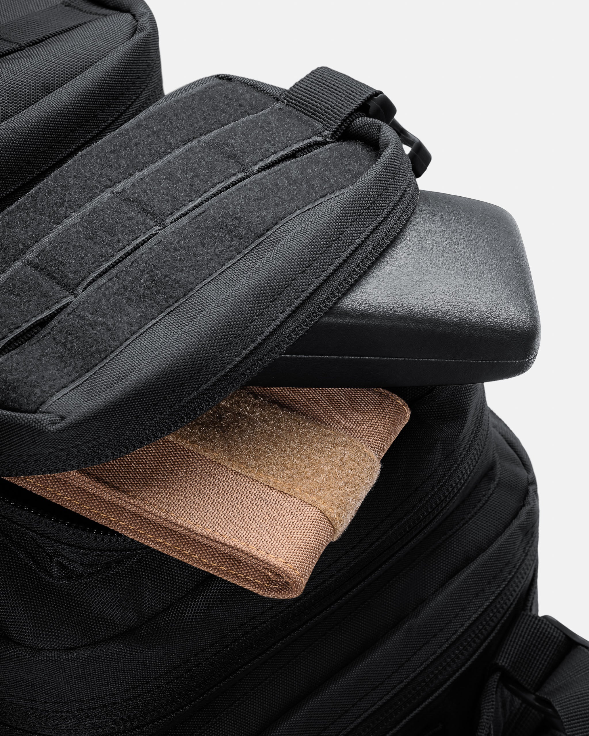 Mochila Tática Assault 2.0 30L - Preta - INVICTUS